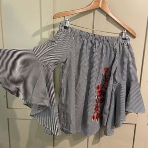 Kontrol J off shoulder blouse size medium